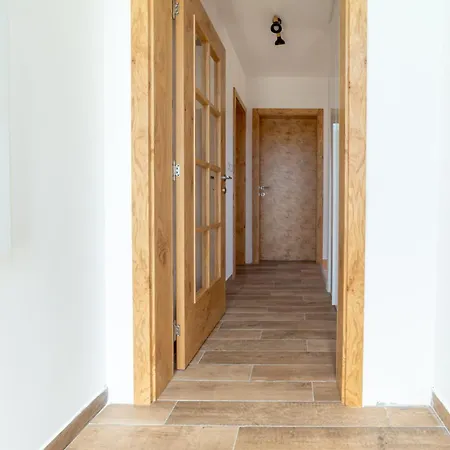 Planinska Kuca Lastino Gnezdo Apartment *